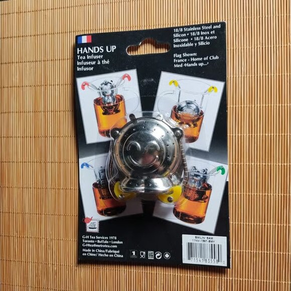 Smiling Sam 'Hands Up' Tea Infuser - Picture 1 of 1